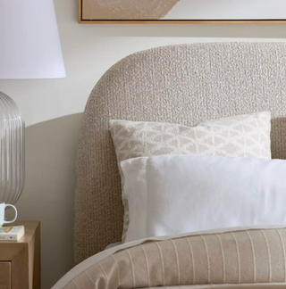 Cora Bed