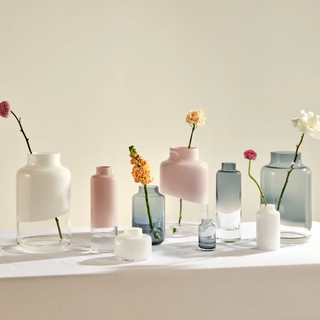 Magnolia Vase Medium