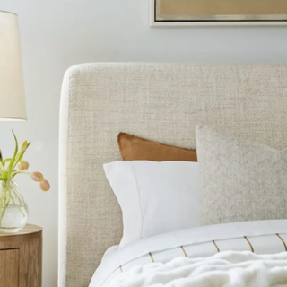 Crosby Bed