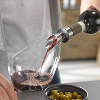 Decanter / Wine Aerator / Pourer And Stopper
